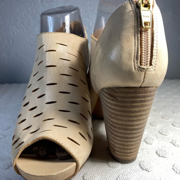 LADIES CLARKS OKENA POSH LEATHER ZIP CASUAL PEEP TOE HEELED MULES - Picture 11 of 16